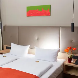 Guest house Alpha ***